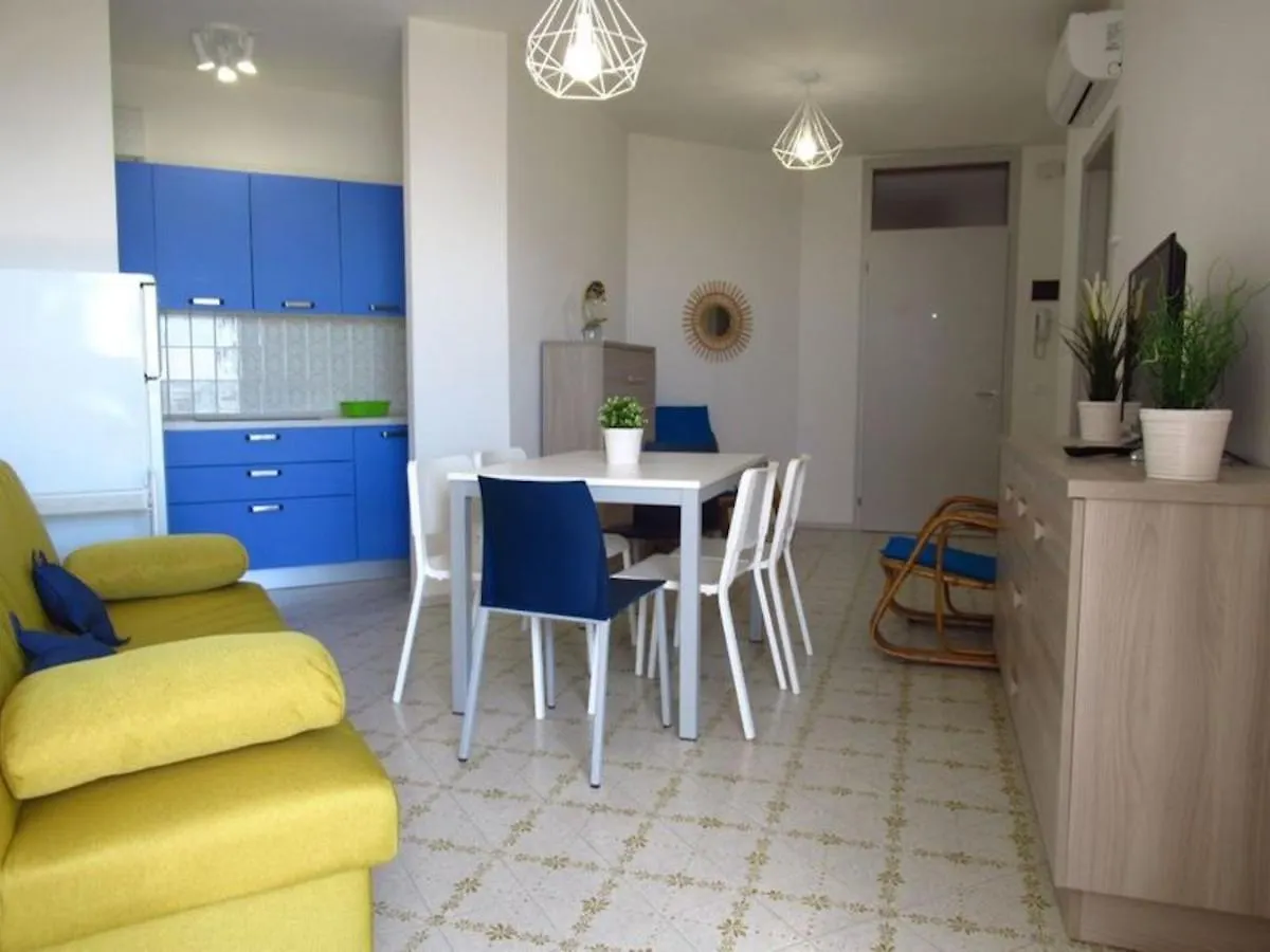 Modern Flat, 130M From The Sea With Shared Pool Apartment Porto Santa Margherita di Caorle 0*,  Italy