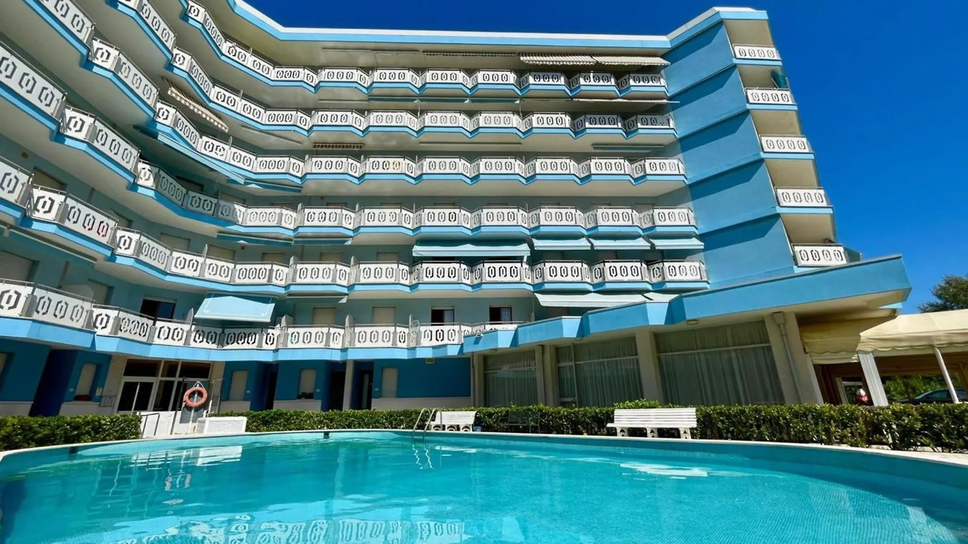Modern Flat, 130M From The Sea With Shared Pool Apartment Porto Santa Margherita di Caorle Italy